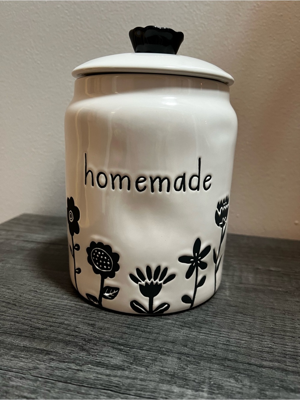 Rae Dunn White Ceramic Lid with Black Logo